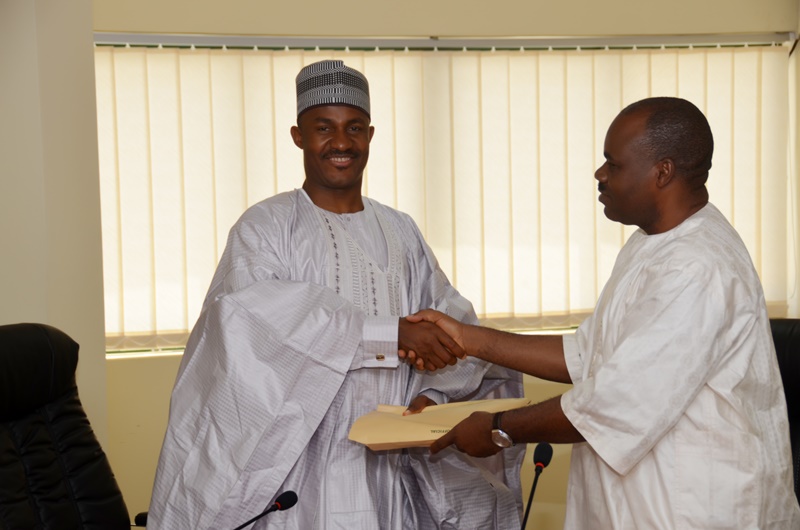 ES COURTESY VISIT TO NATIONAL HUMAN RIGHT COMMISSION